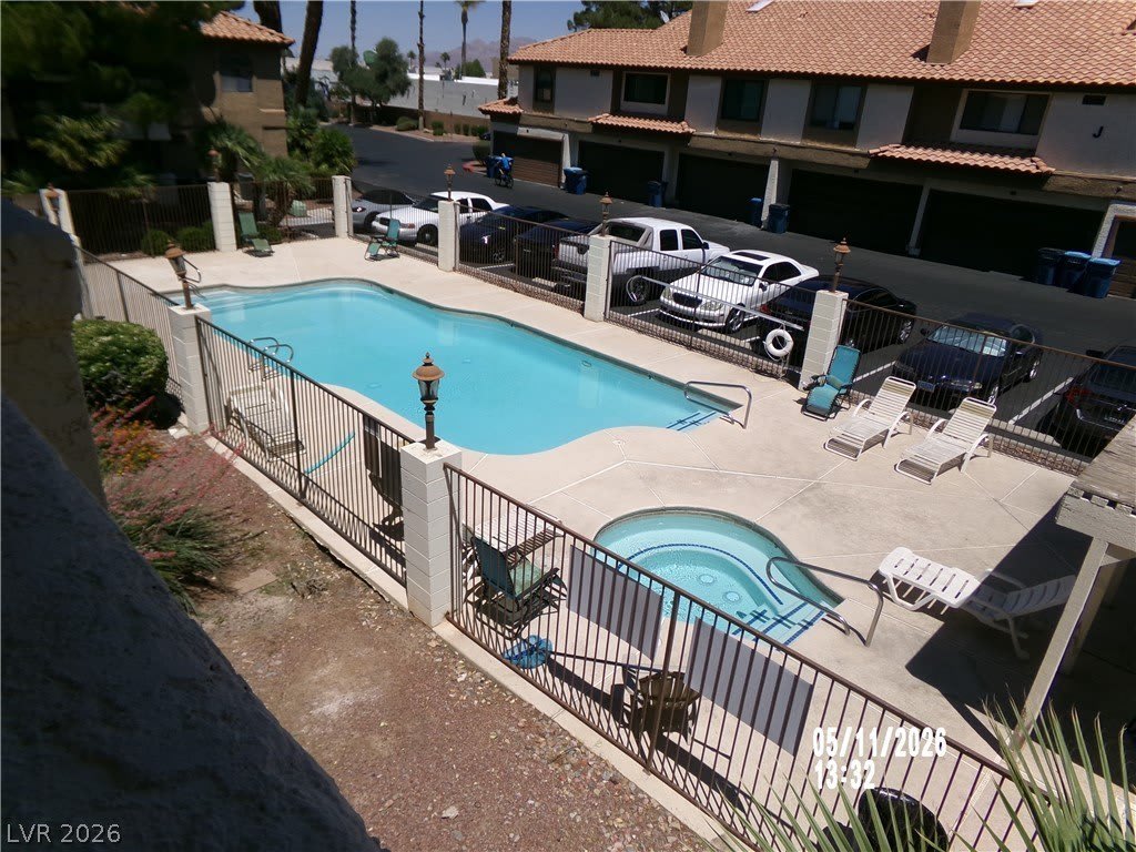 2995 E Sunset Road – photo 1