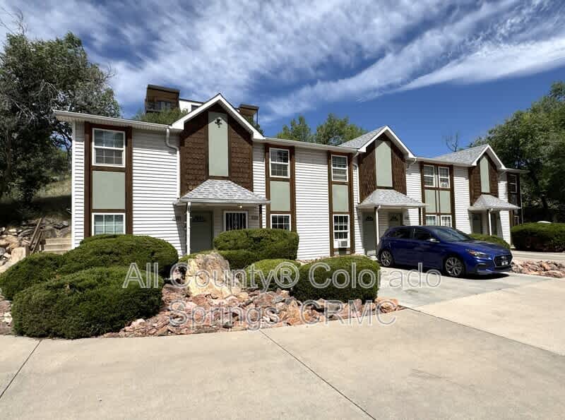 565 W Dale Street – photo 1