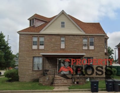 802 Pine – photo 1 of 6