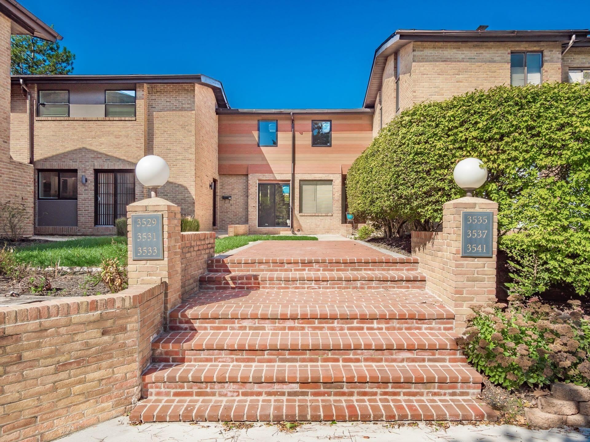 3535 Sunset Drive – photo 1 of 35