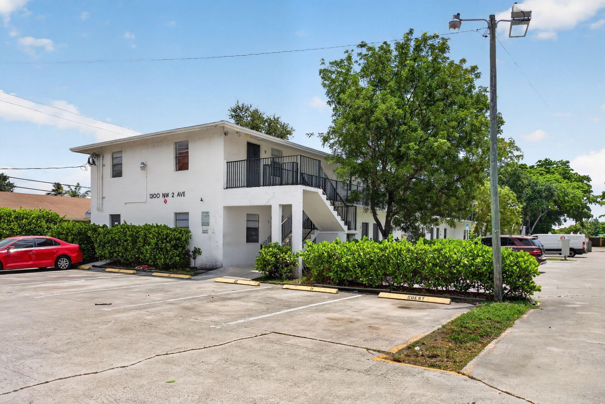 1300 NW 2nd Avenue – photo 1