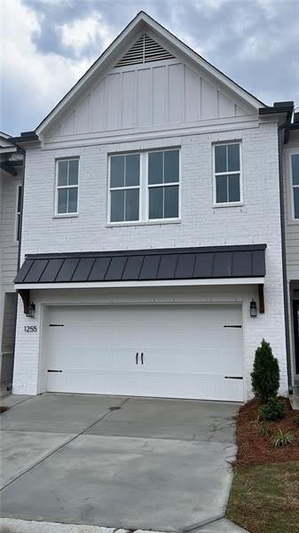 1255 Winterhaven Drive – photo 1