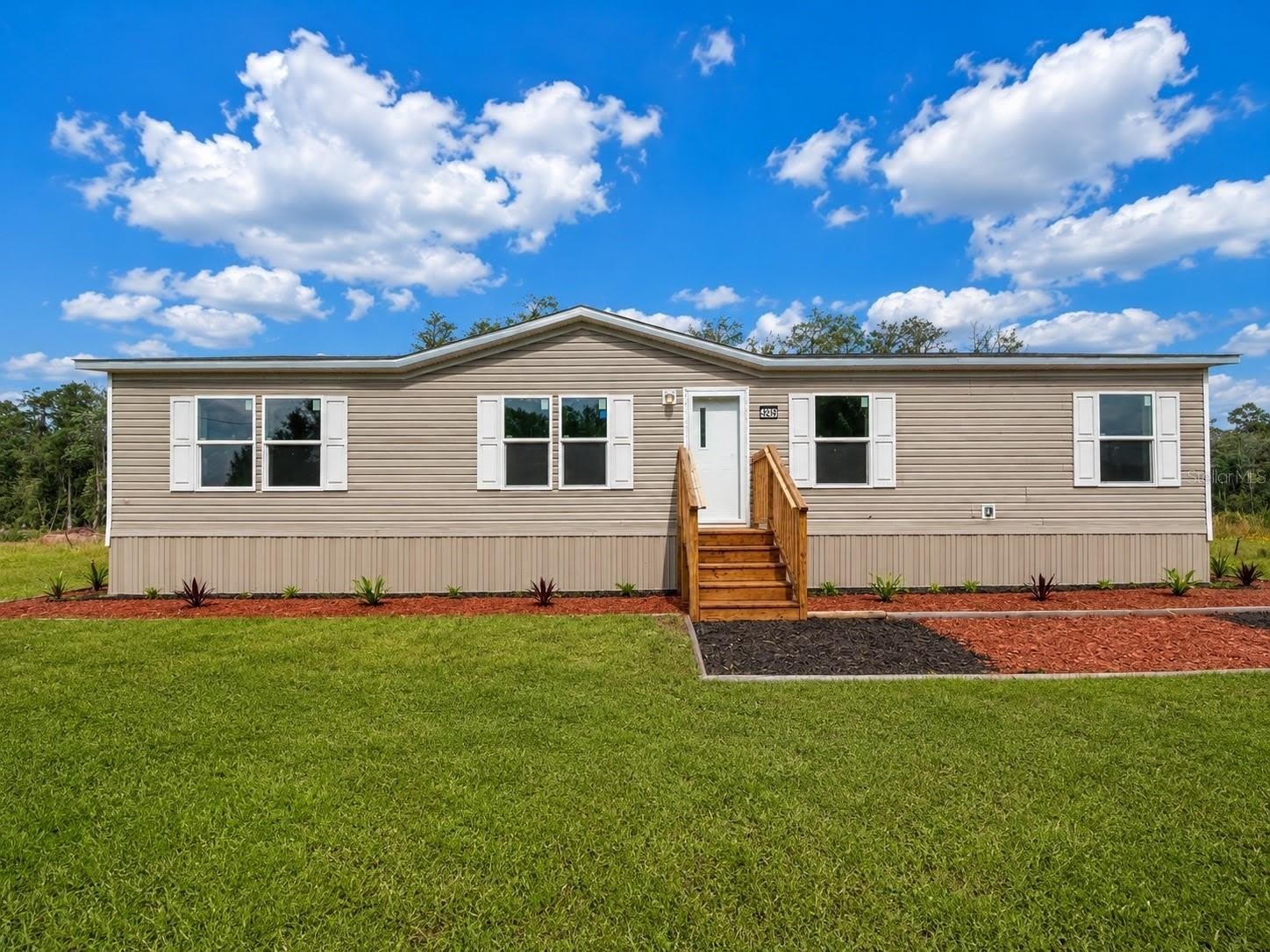 4246 La Salle Avenue – photo 1