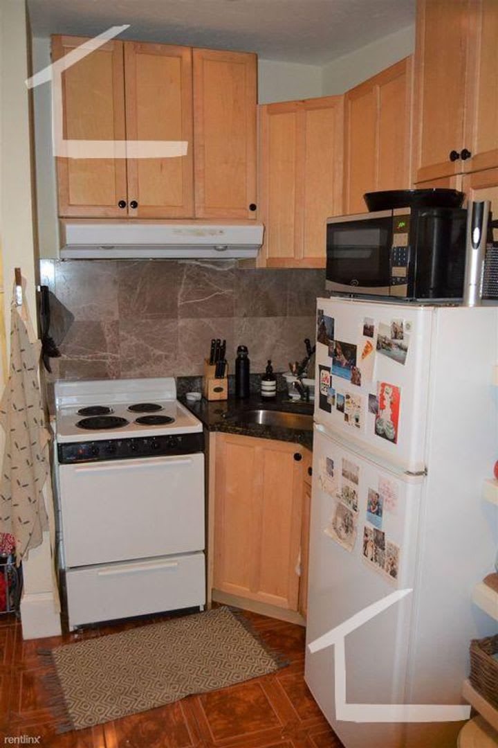 1 Bed in Brookline w/ Central AC!!! – photo 1
