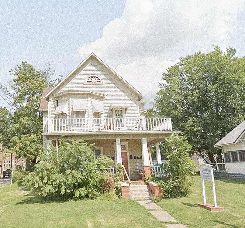 306 South Franklin Street – photo 1 of 5