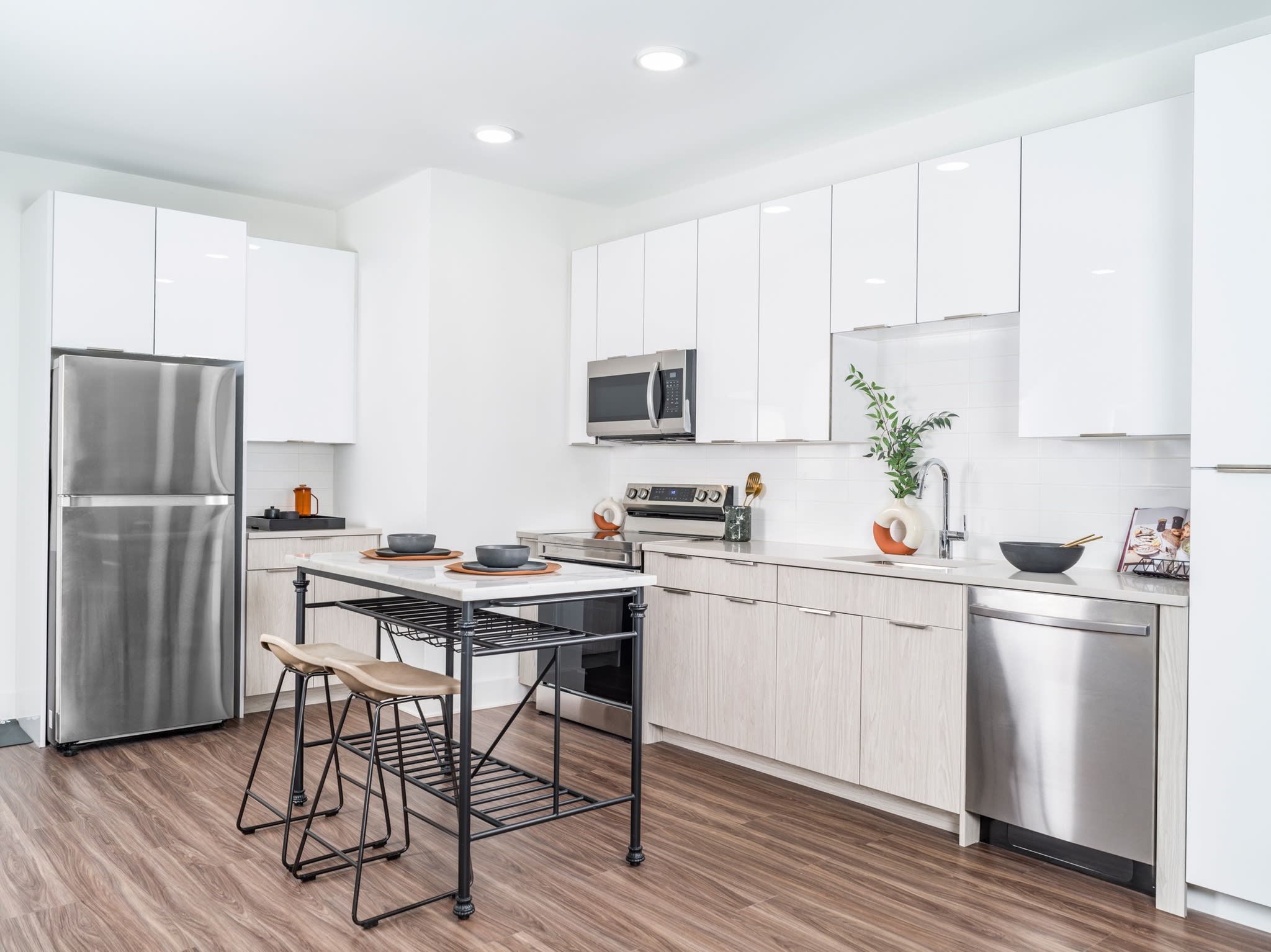 Modera Montville – photo 1 of 24