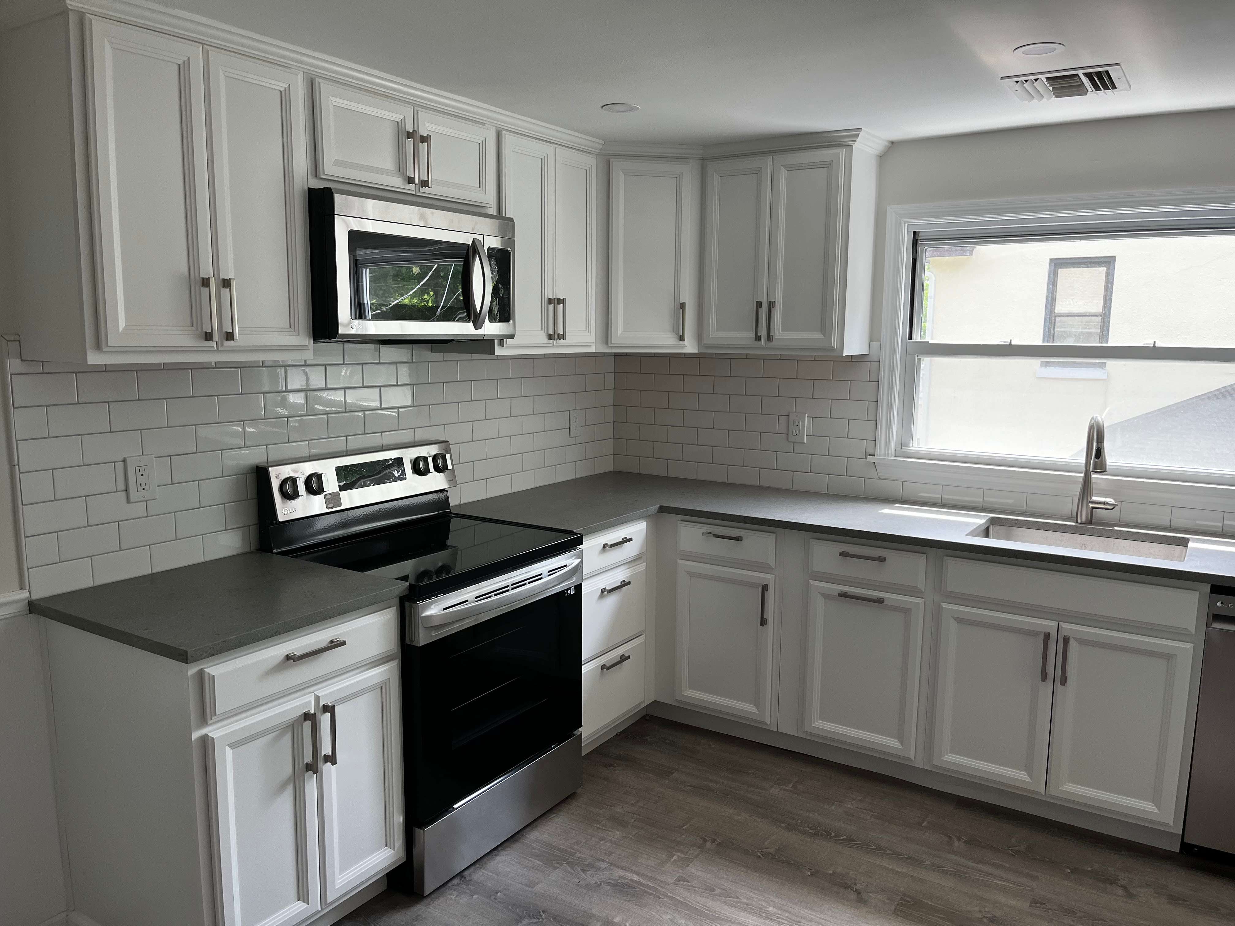 51 Hobby Street – photo 1 of 23