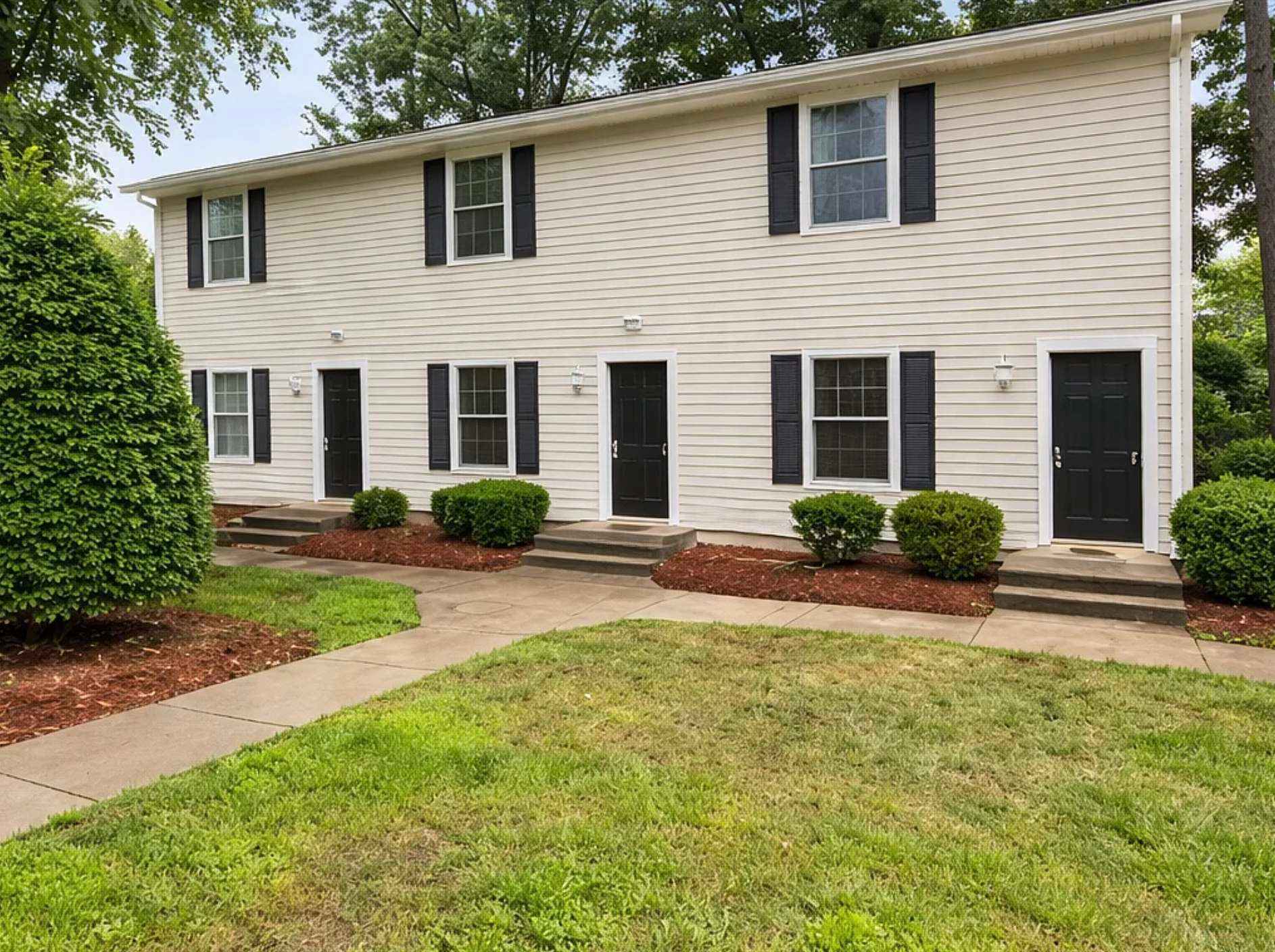 1630 Spring Garden Street – photo 1