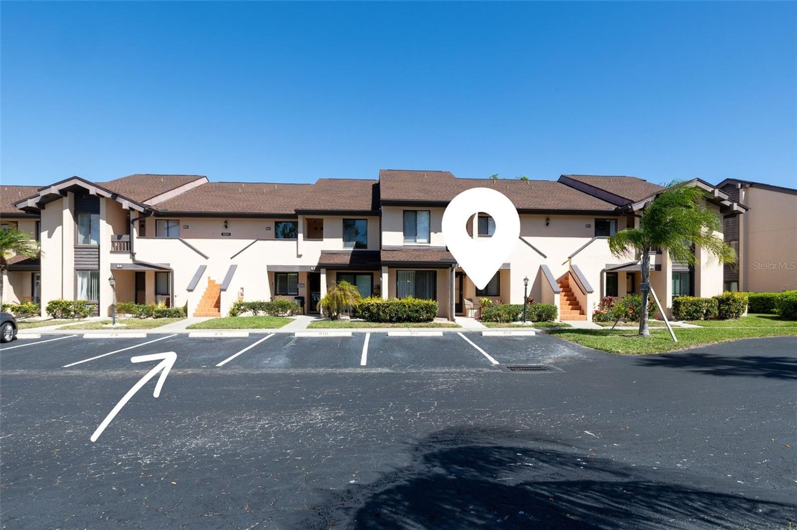 Ideal Sarasota Location! – photo 1