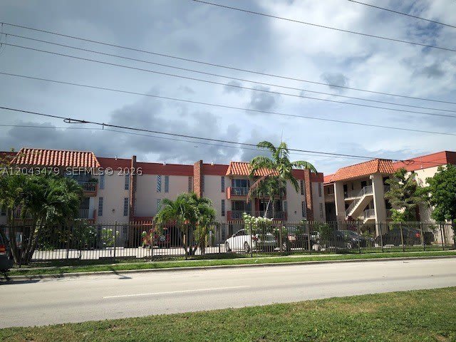 2385 Nw 11Th St – photo 1