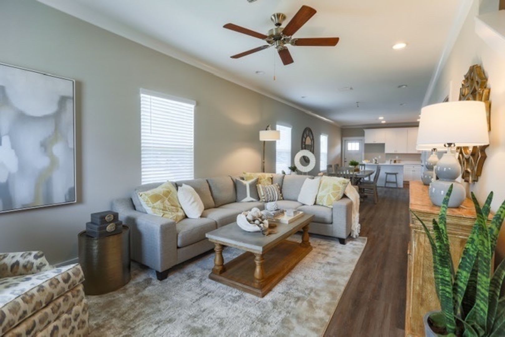 Sand Palm Rd N 303 – photo 1 of 13