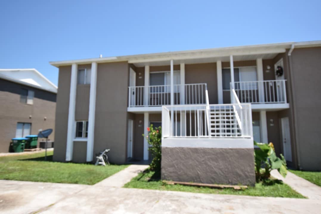 Bright 2BR/2BA Apartment Near Winter Springs Town Center – Available NOW!! – photo 1 of 24