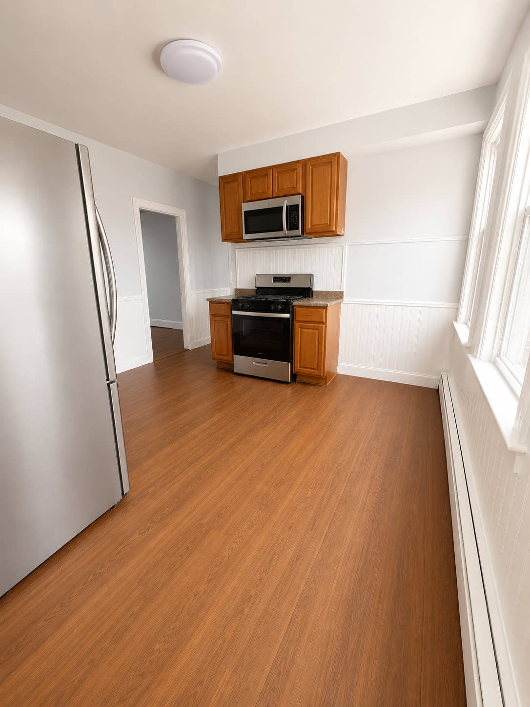 982 Douglas Ave – photo 1