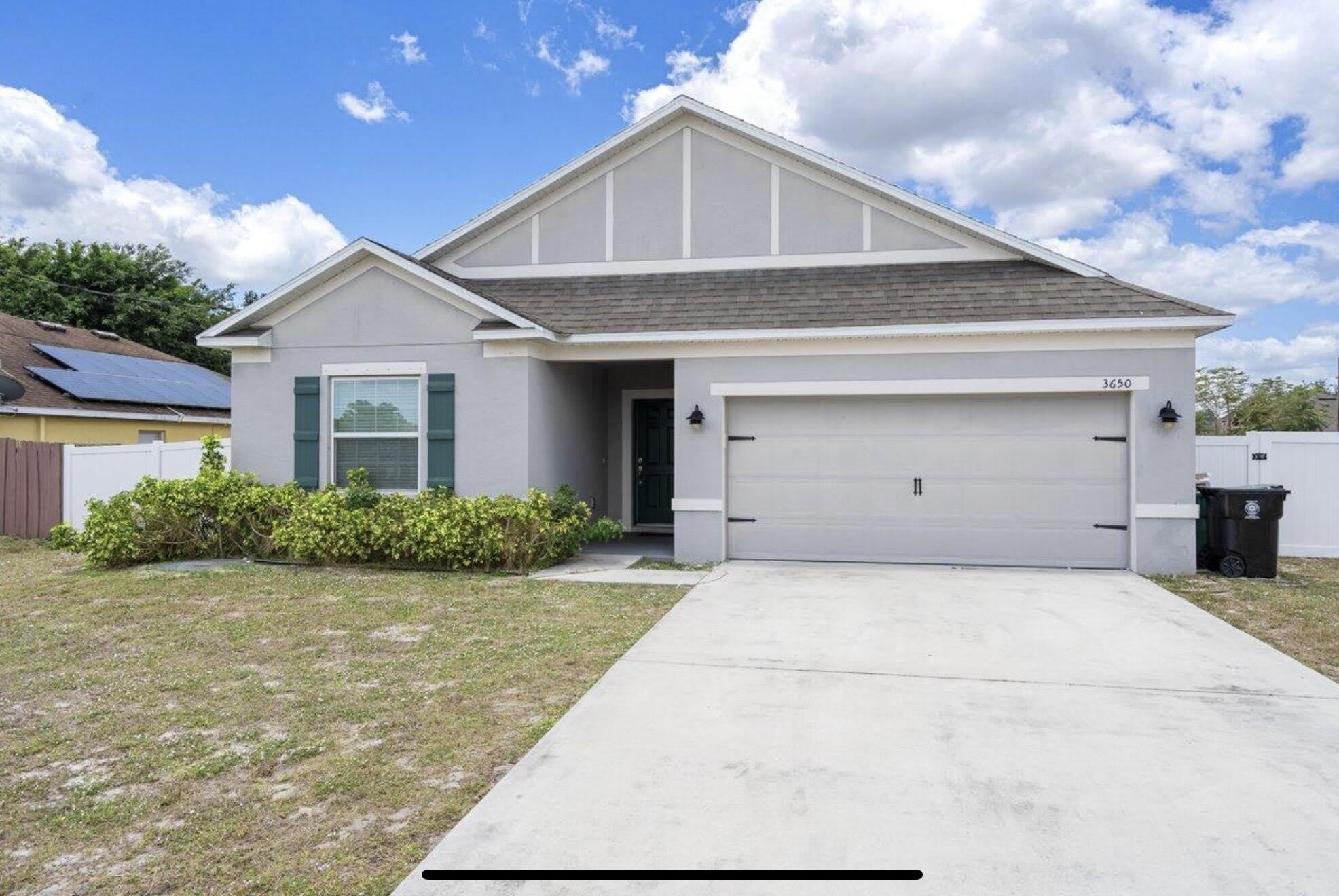 3650 SW Rivera Street – photo 1