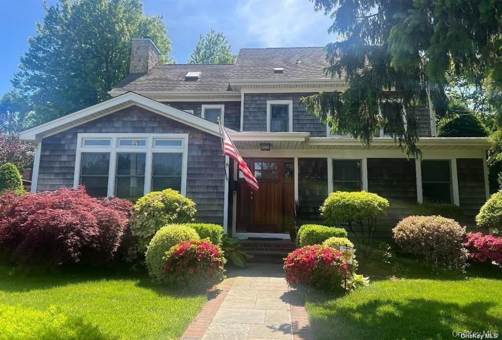 200 Lincoln Avenue – photo 1 of 10