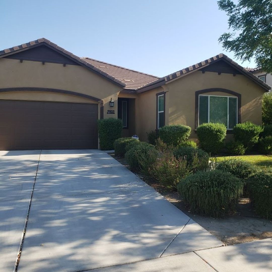 9803 Buckhorn Peak Drive – photo 1