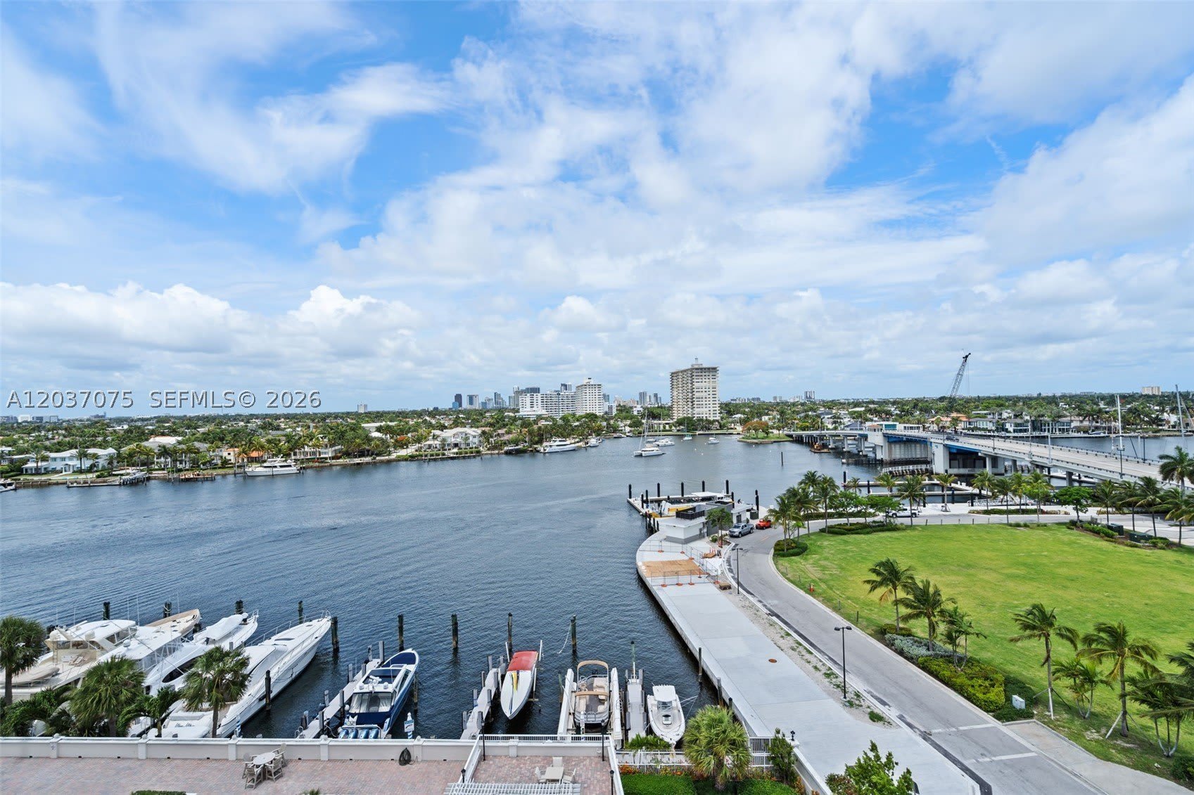 1 Las Olas Cir – photo 1