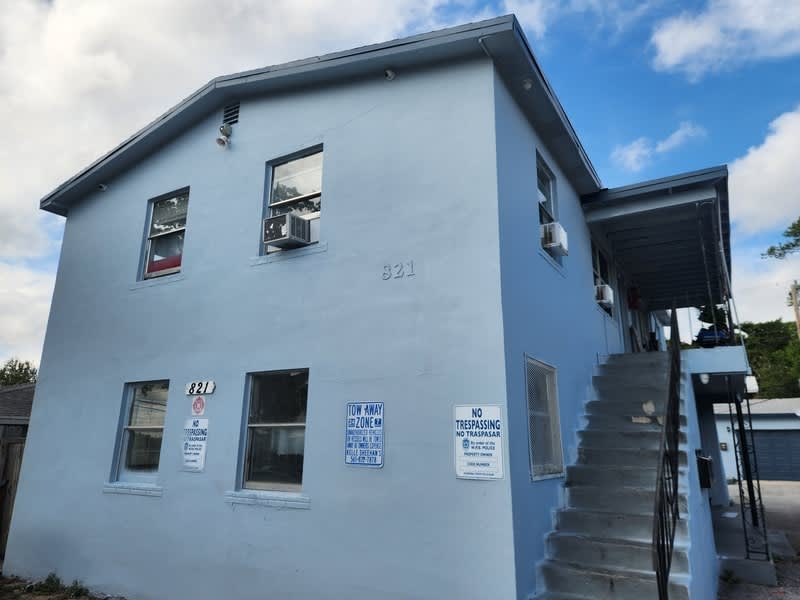 821 14th Street – photo 1