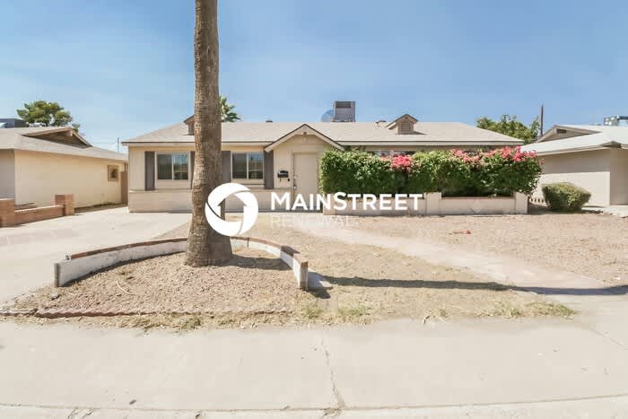6232 West Rose Lane – photo 1