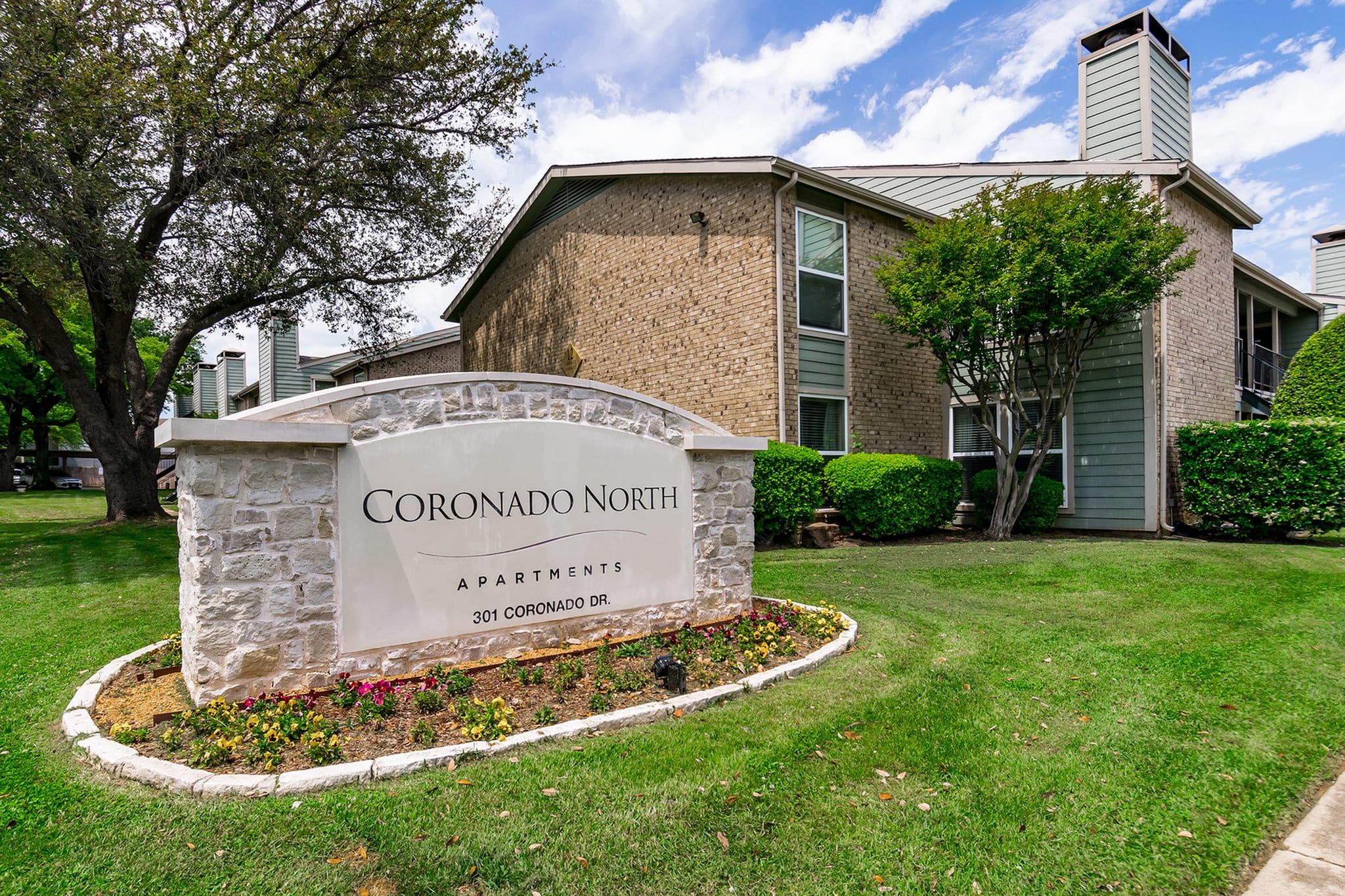 Coronado North Apartments – photo 1