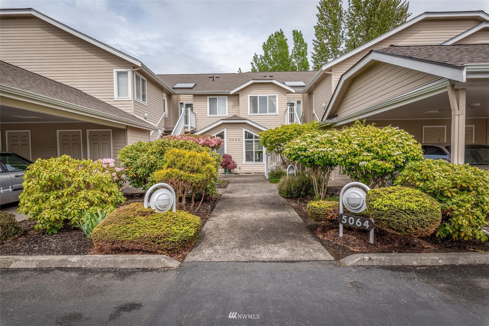 5064 Festival Blvd – photo 1