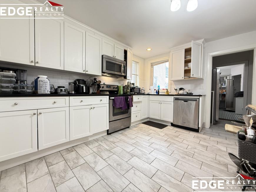 39 Saint Paul St – photo 1 of 192