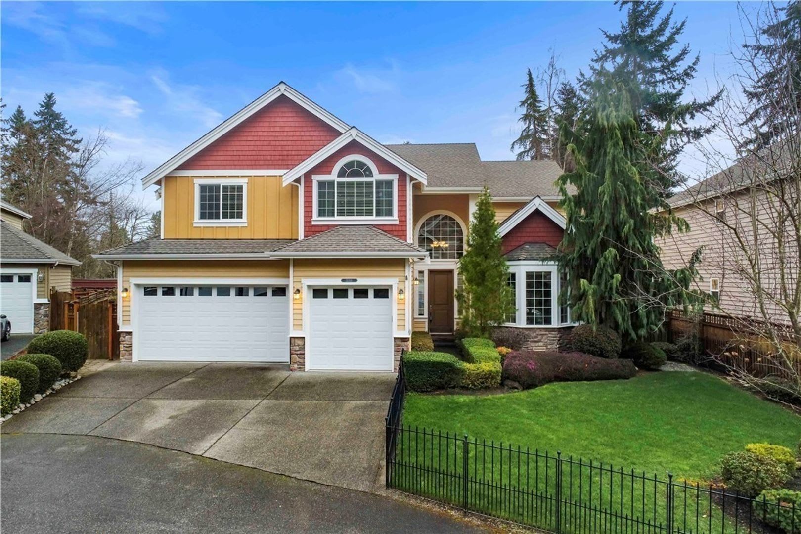 Beautiful Meadowdale Court Home In Edmonds Available On 9 1 2026 – photo 1 of 18