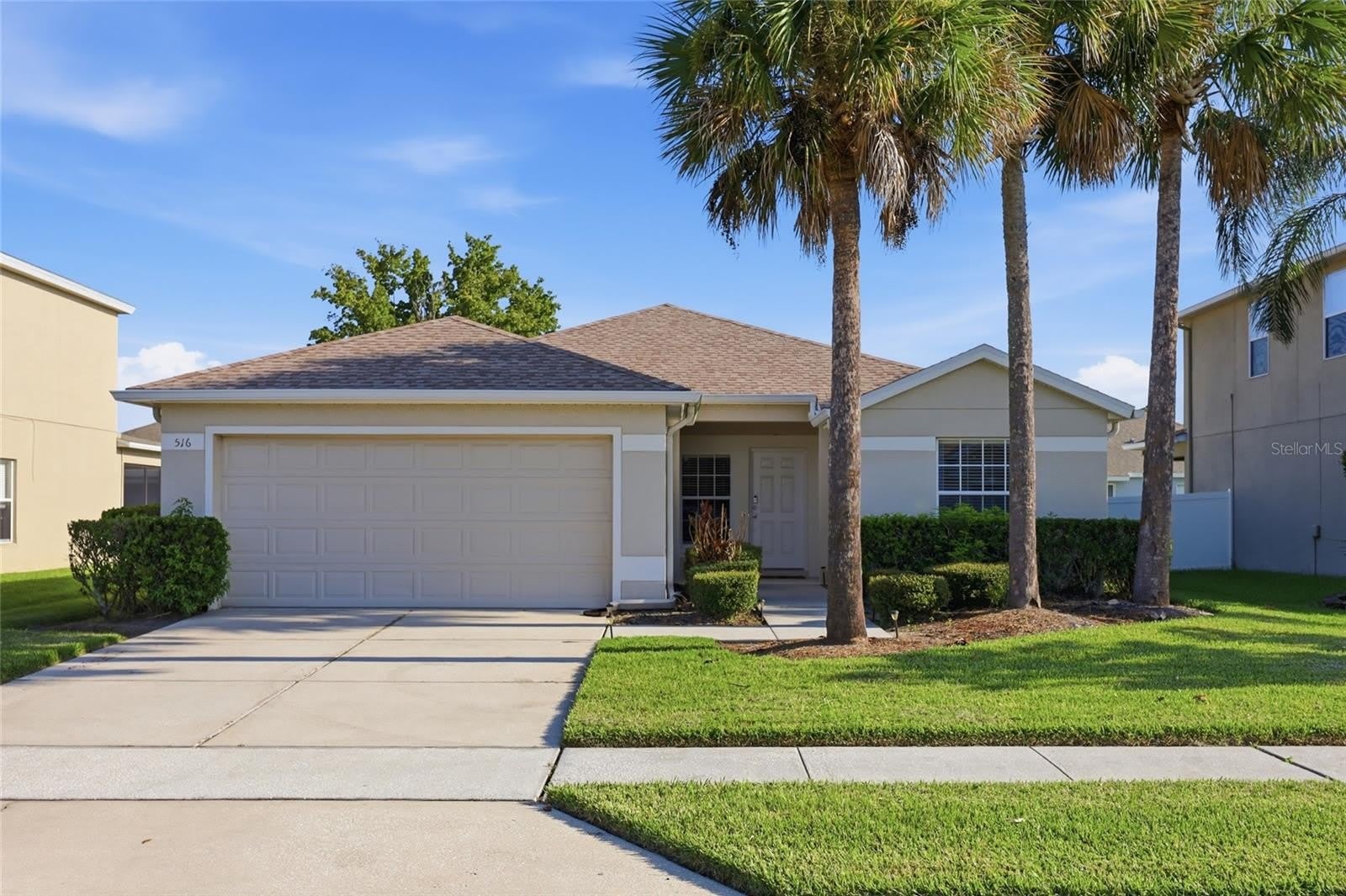 516 BELLA ROSA Circle – photo 1