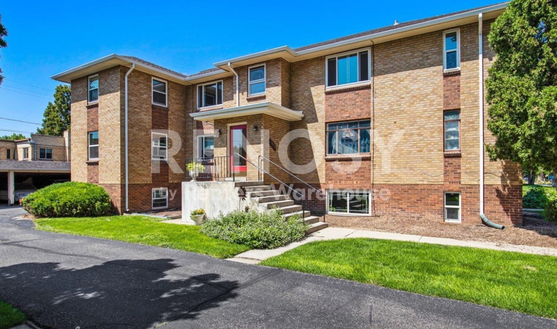 Charming South Park Hill Condo – photo 1