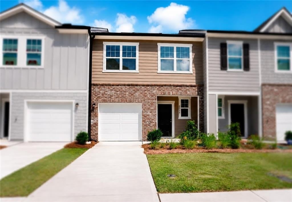 2095 Emerson Dr – photo 1 of 47