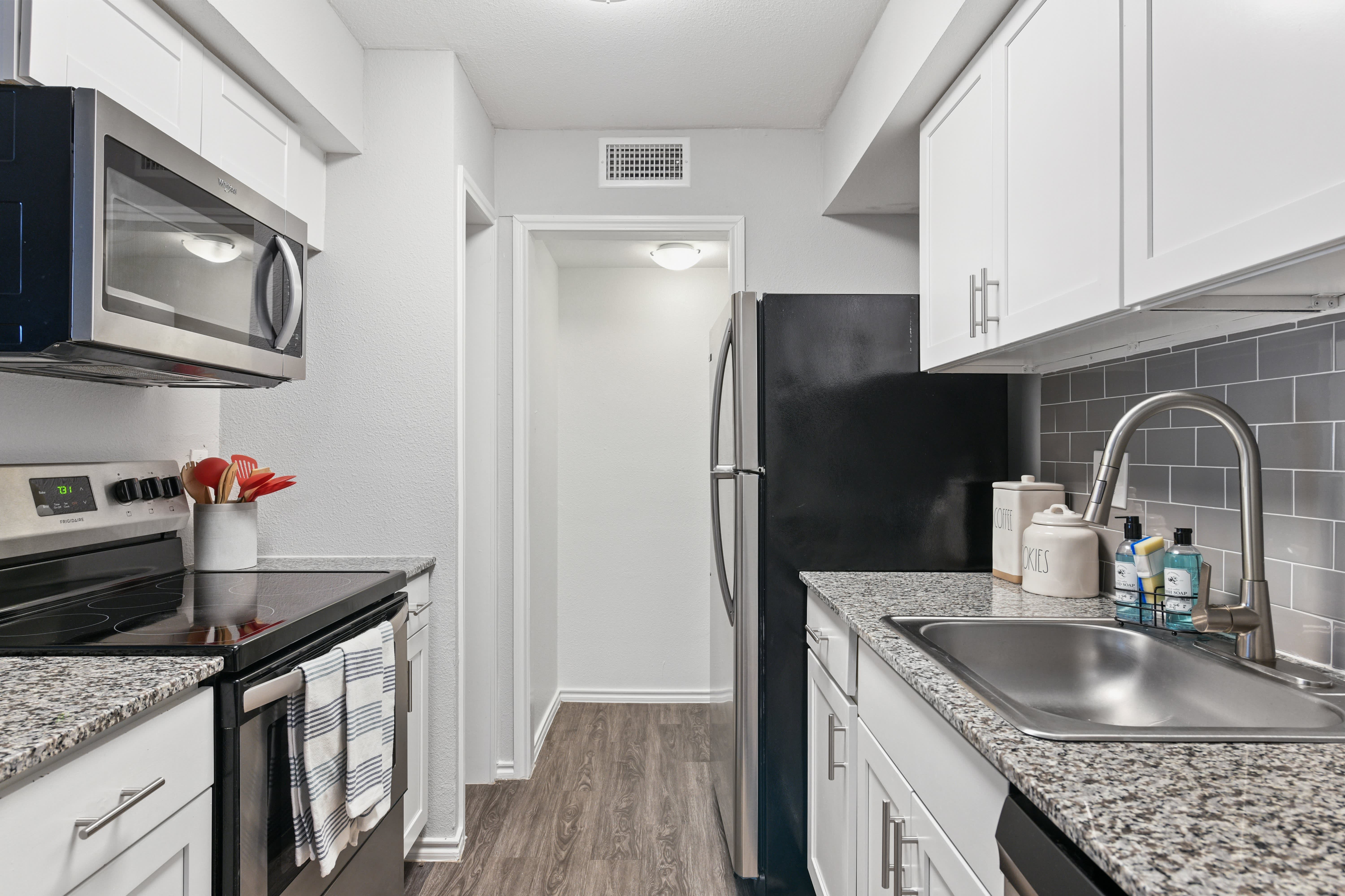 The Broadway Apartment Homes – photo 1 of 14