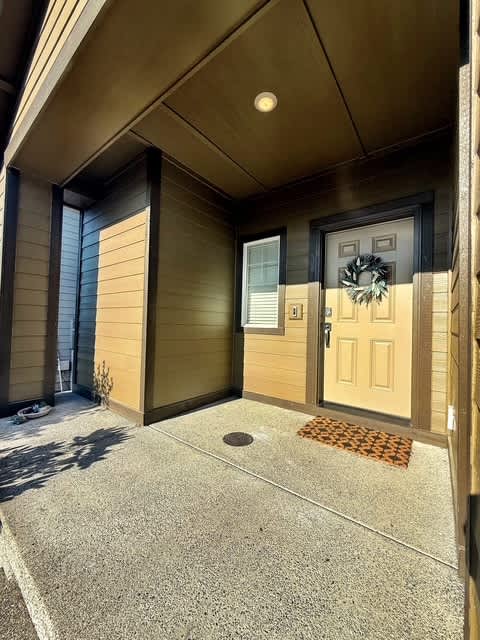 4341 Acacia Lane Southeast – photo 1 of 40