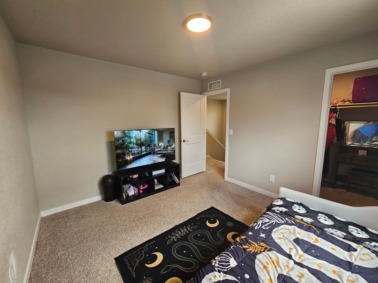 4-bedroom, 3-bathroom home in Mayberry, Colorado!!! – photo 1