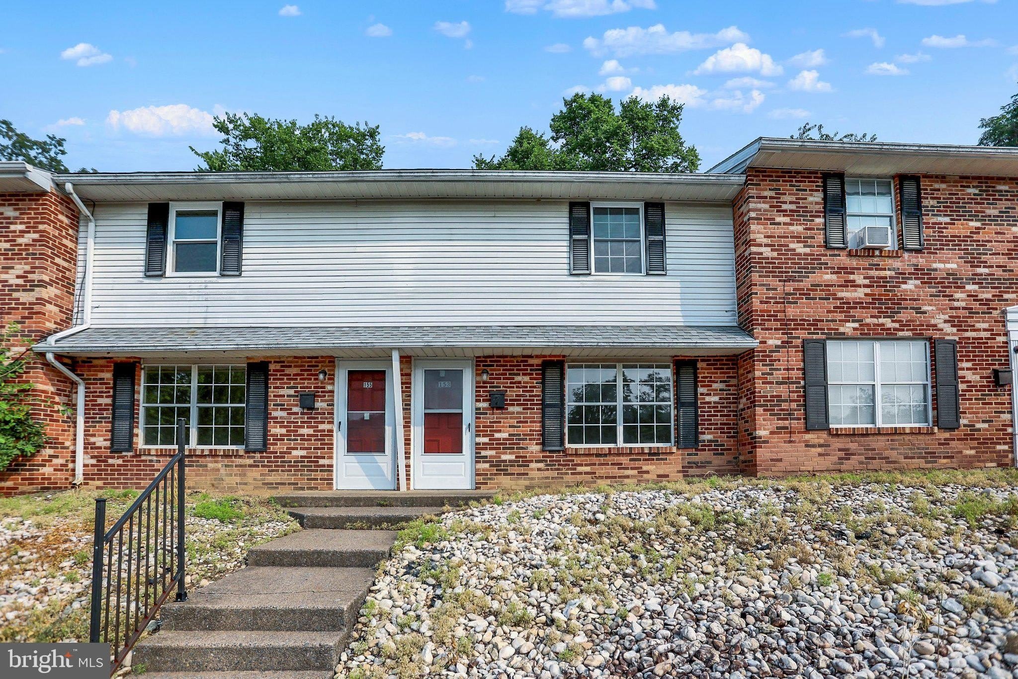 153 Ashford Drive – photo 1 of 10