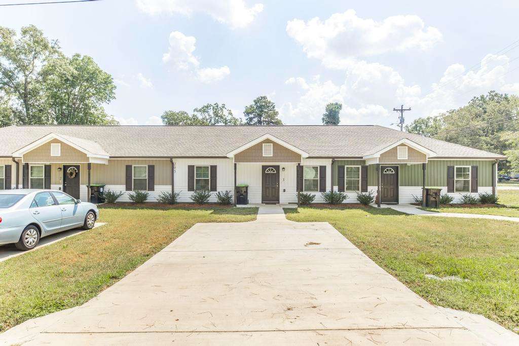 205 Doyle Street – photo 1