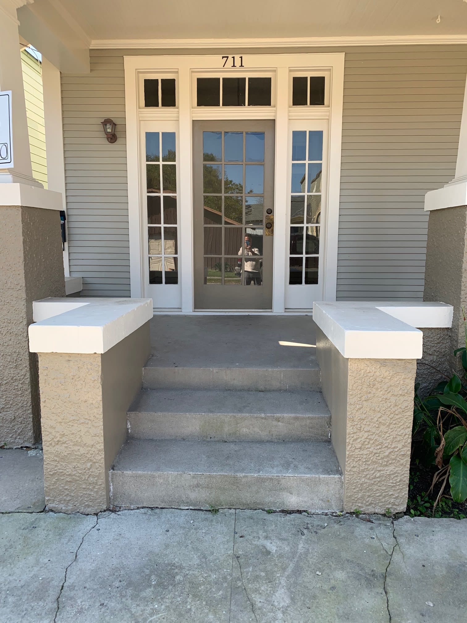 711 Evelina St – photo 1