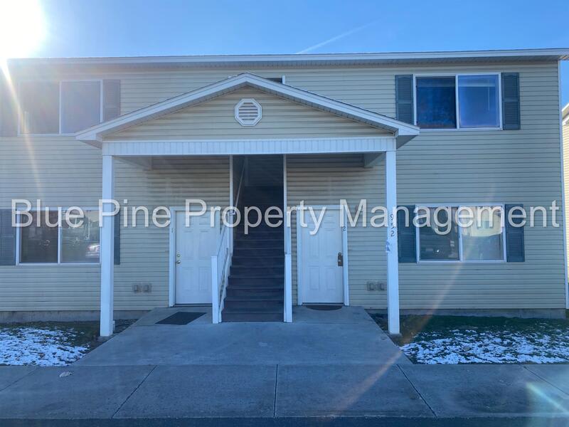 952 Anne Street – photo 1 of 8
