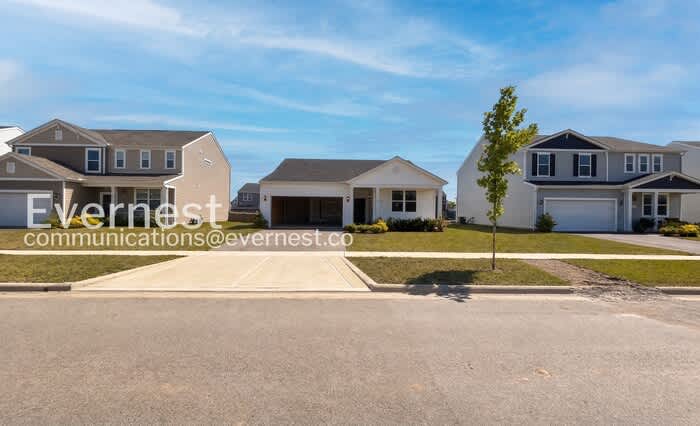 89 Hutchison Street – photo 1 of 22