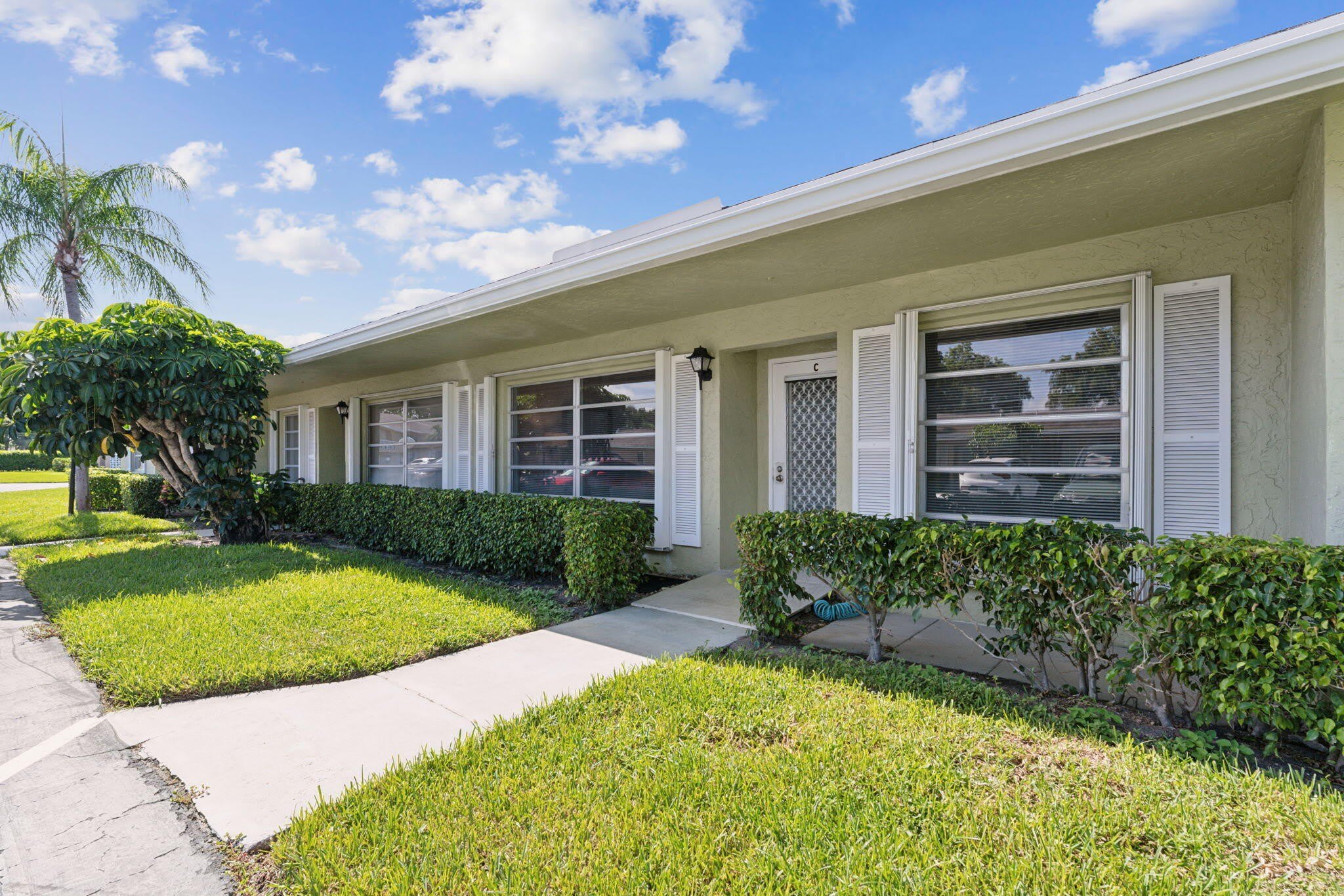 1120 Cactus Terrace – photo 1