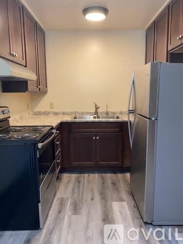 22 1st St. Nw – photo 1 of 8
