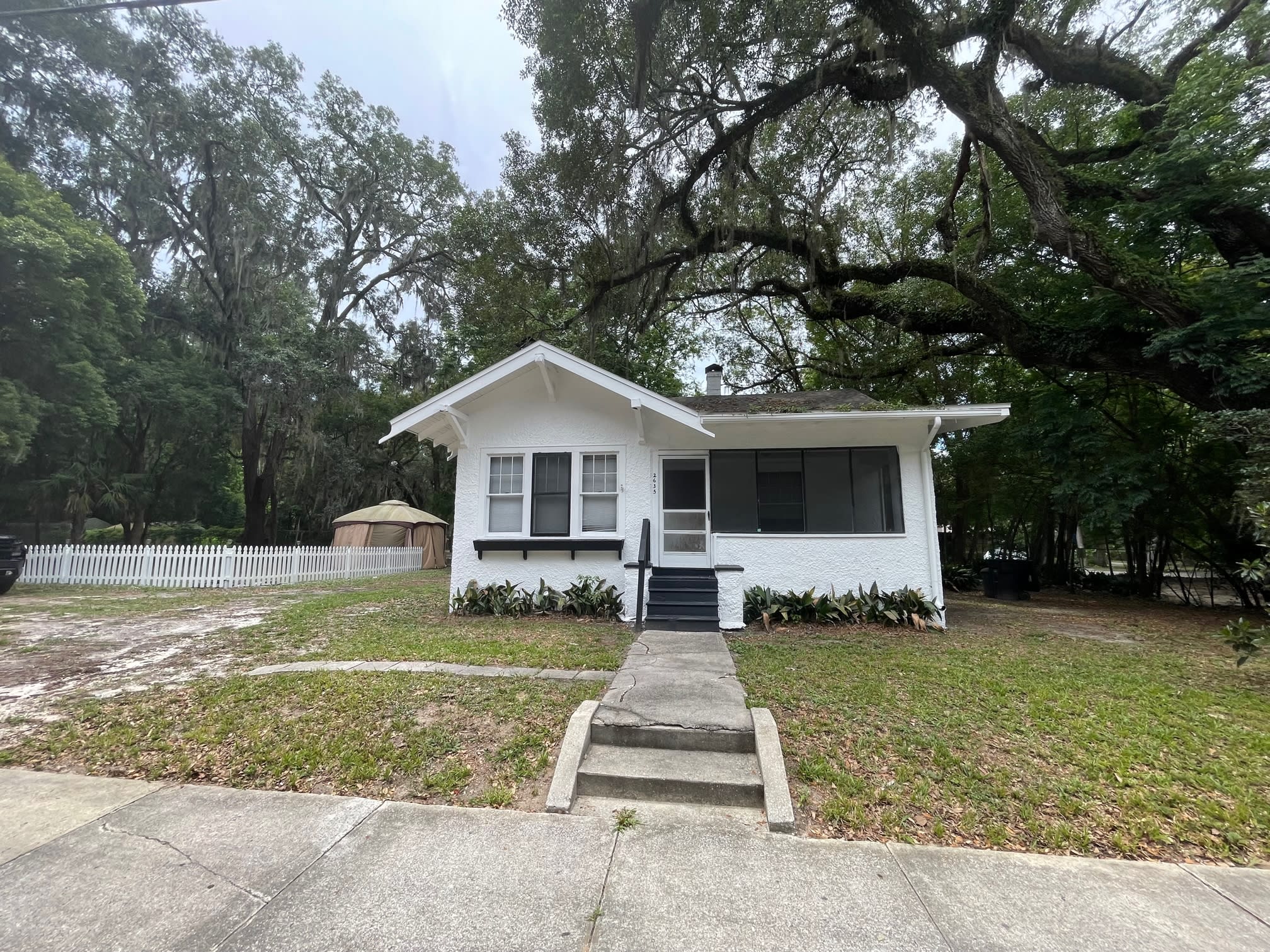 2635 West University Avenue – photo 1