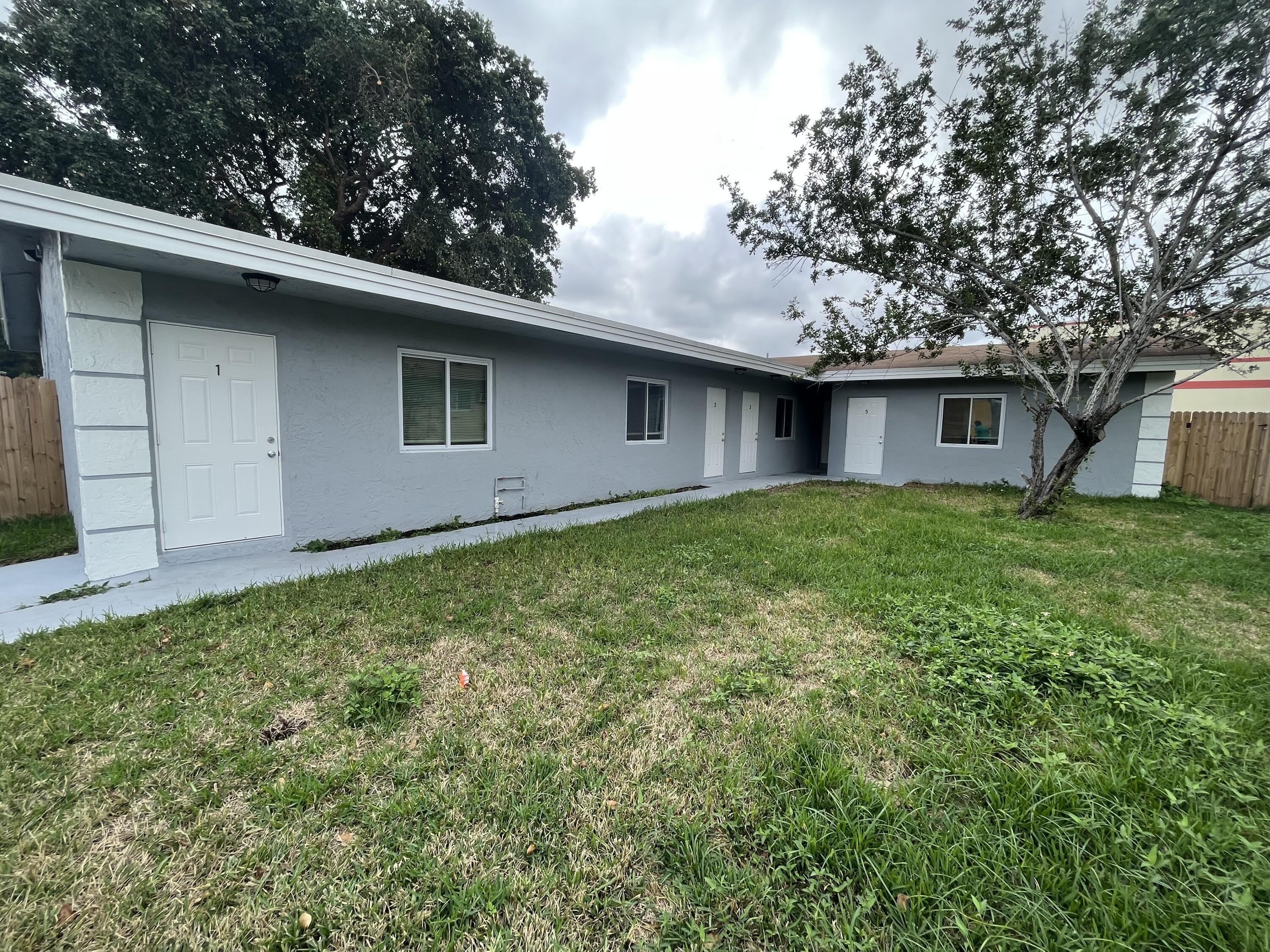 1109 NW 6th Avenue – photo 1