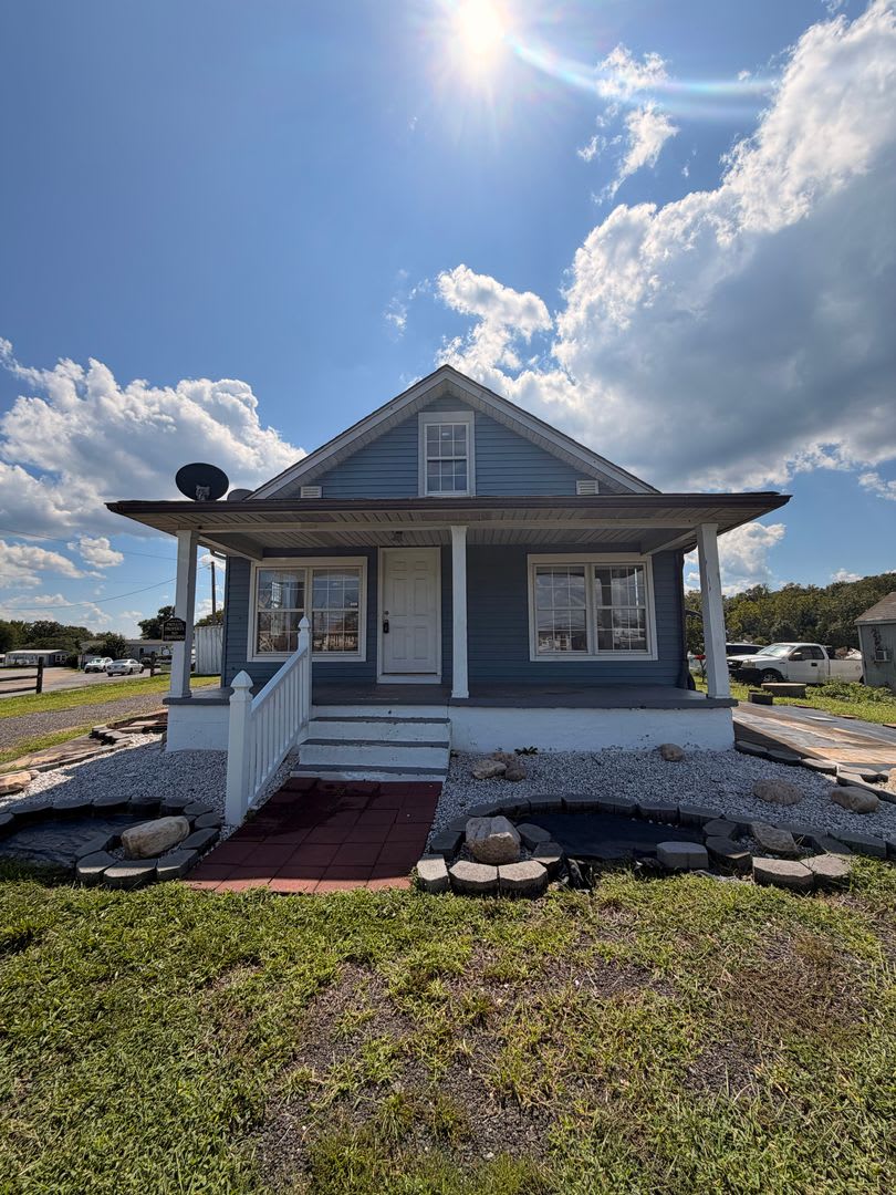 Coming Soon 4 Bed 1 Bath Blue Cottage For Rent – photo 1