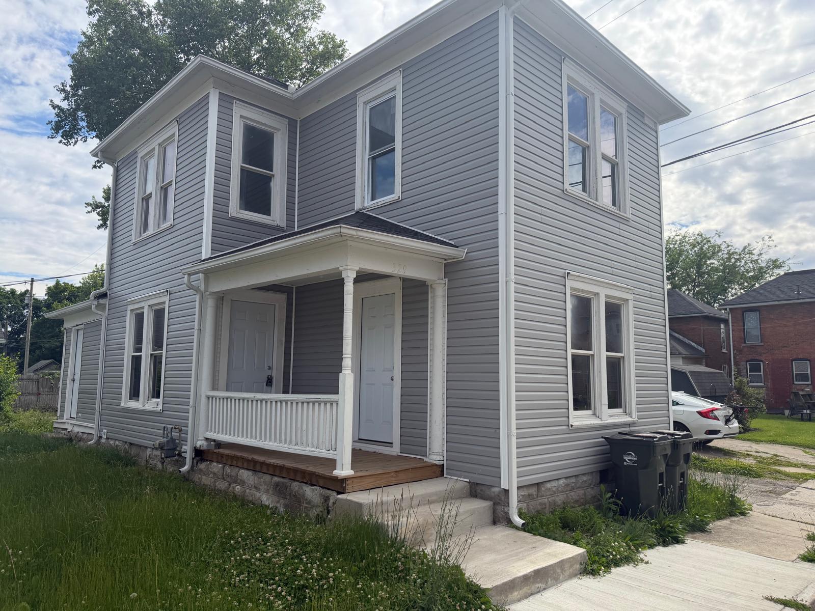 329 W Grant st – photo 1