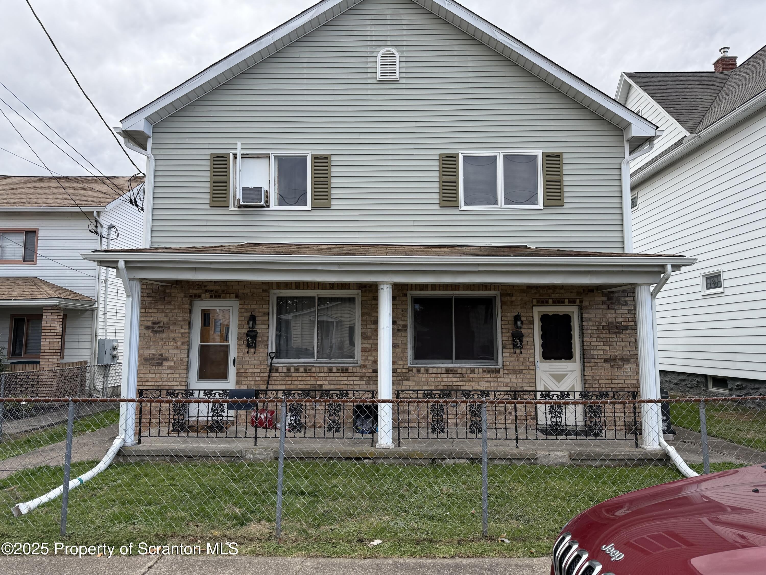 319 Green Street – photo 1