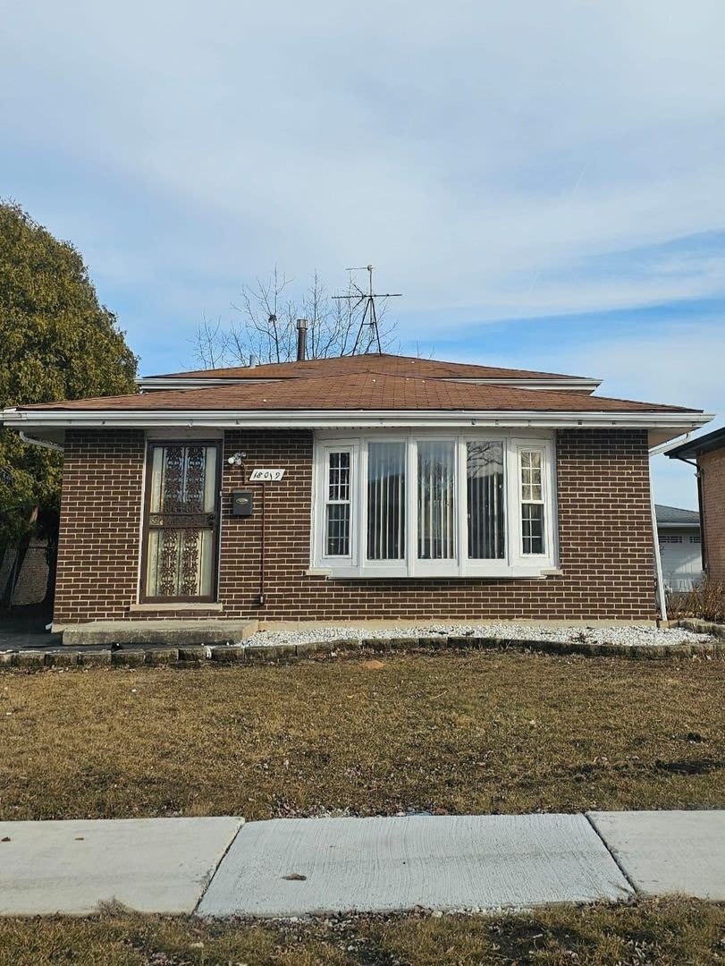 18019 Ravisloe Terrace – photo 1 of 18