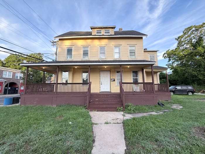 101 Ridge Avenue – photo 1
