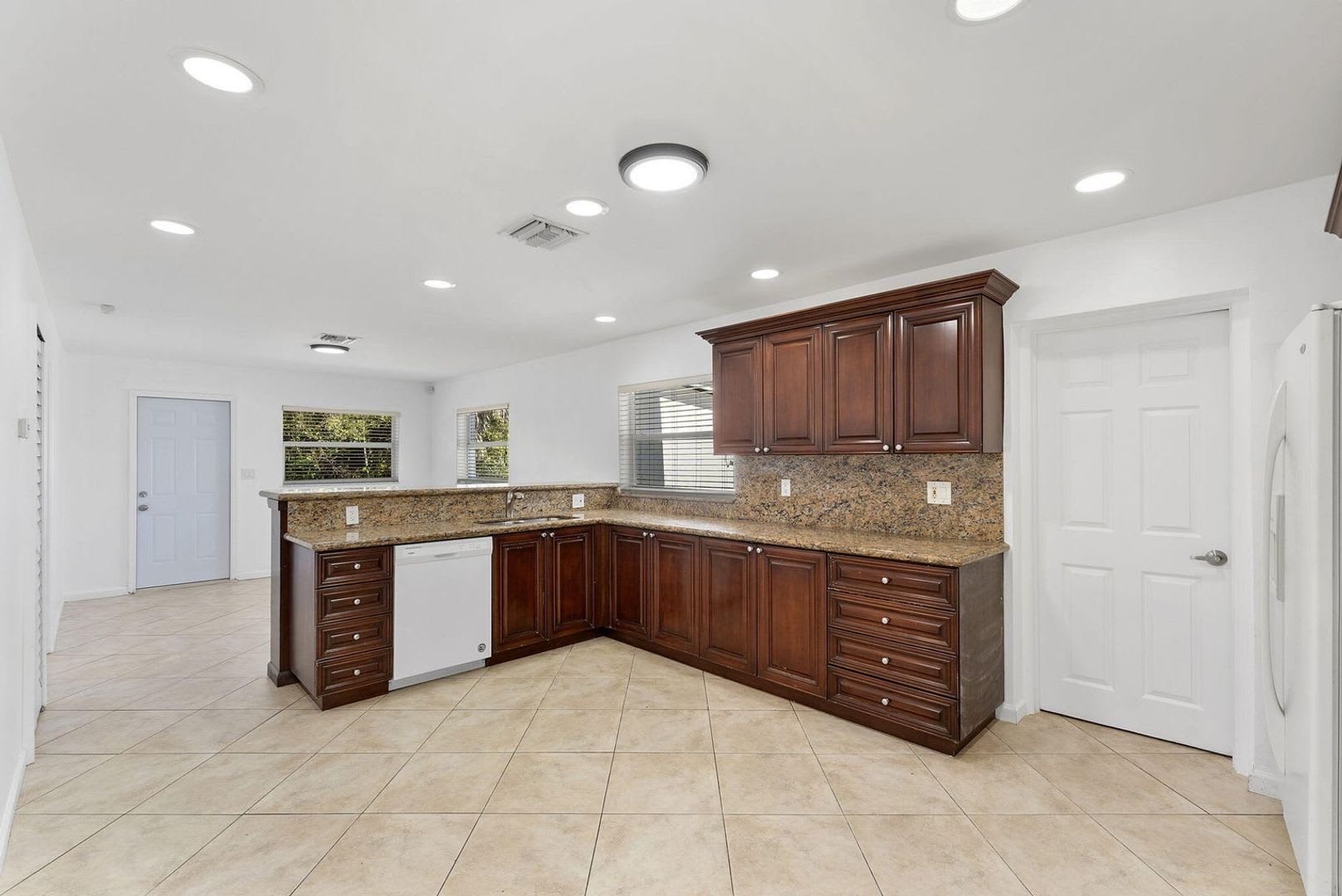 105 NW 7th Court, Deerfield Beach, FL 33441 – photo 1