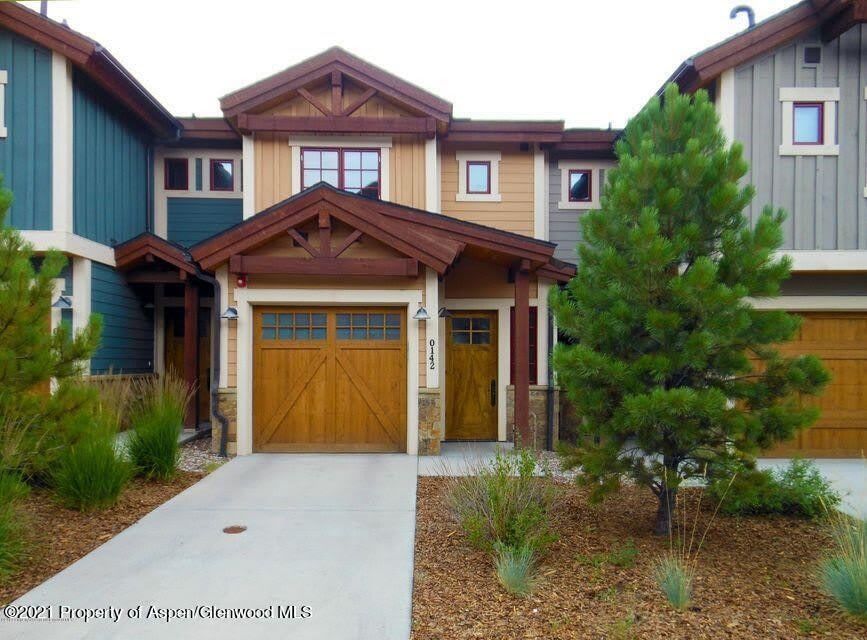 142 Juniper Trail – photo 1 of 54