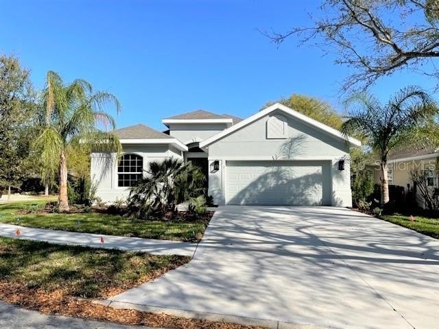 7 OASIS Circle – photo 1 of 21